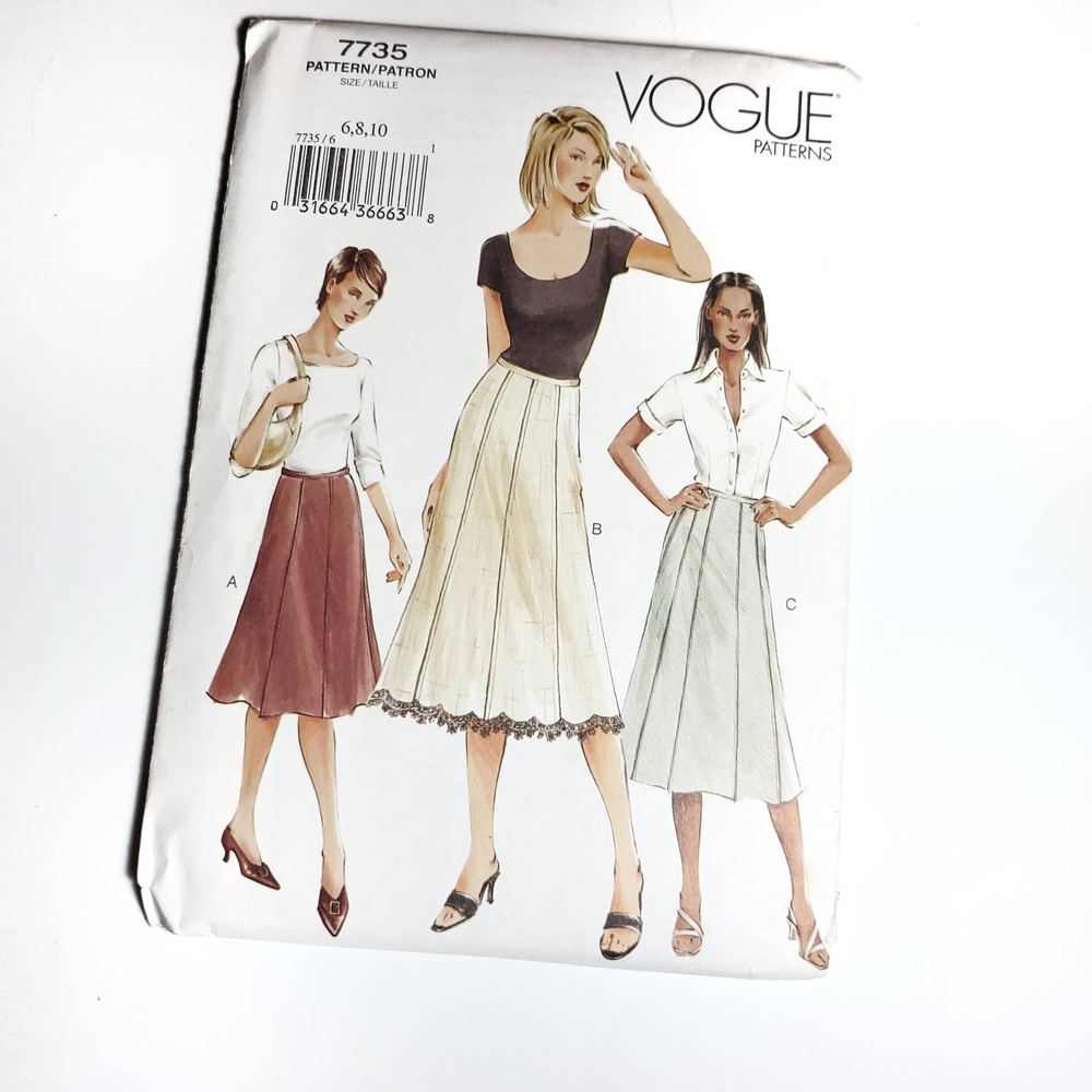 Vintage | Vogue Sewing Pattern - image 1
